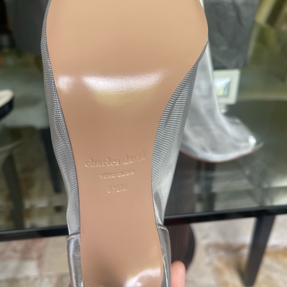 Charles David size 8.5 open toe mesh bootie ..Smoke free home - Picture 3 of 3